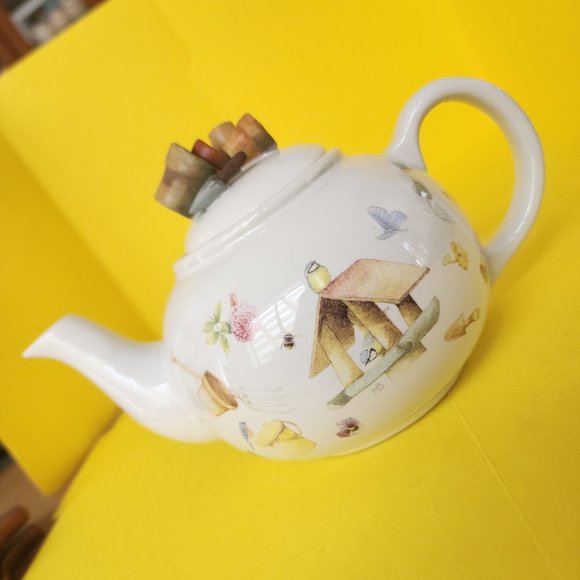 Teapot Hallmark Marjolein Bastin Nature's Sketchbook Gardening Pot Tools Birds - Picture 1 of 16